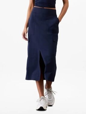 Athleta Brooklyn Heights High Rise Midi Cargo Skirt Size 8 NWOT
